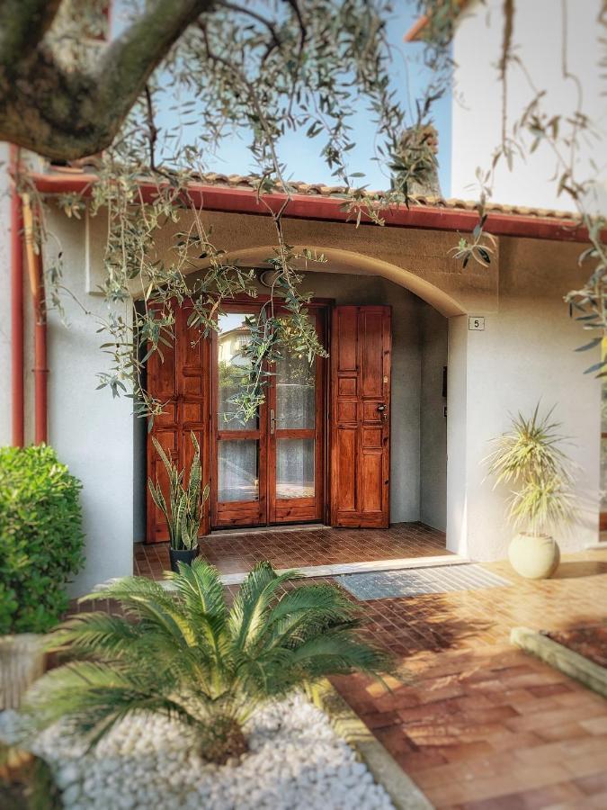 Appartamento Casa Emilia Sirmione Eksteriør billede