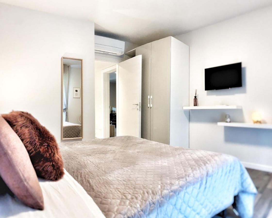 Appartamento Casa Emilia Sirmione Eksteriør billede