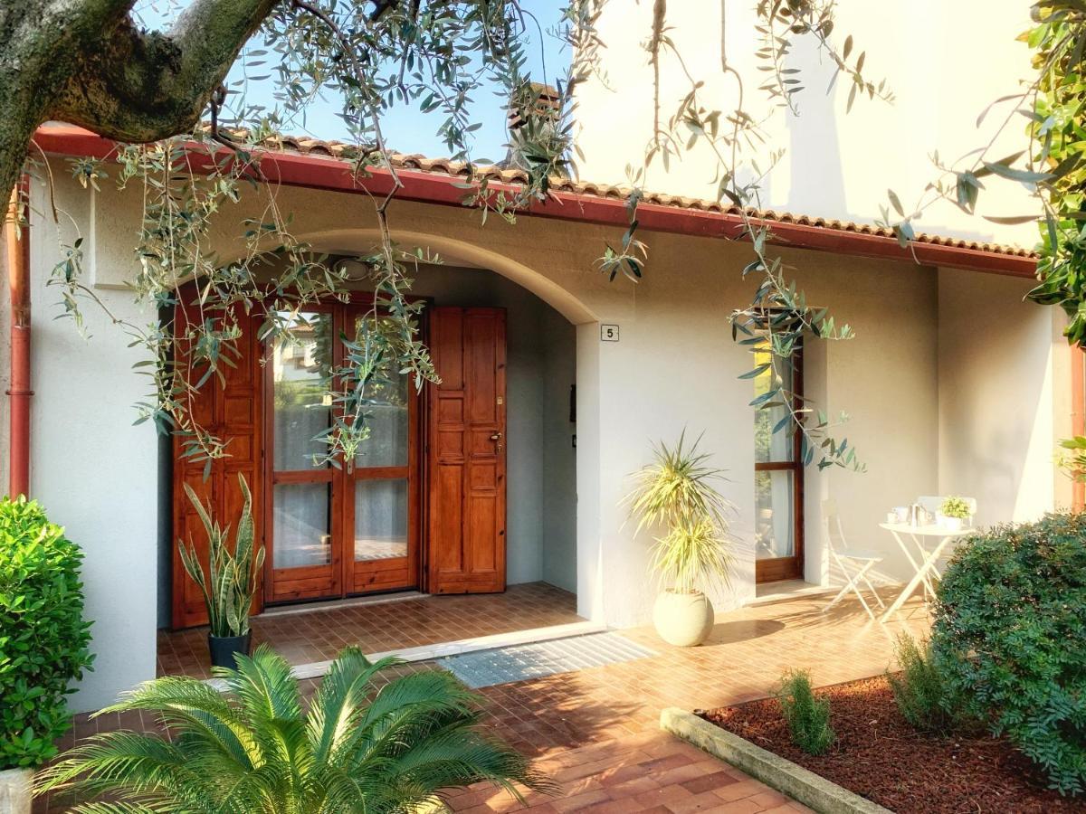 Appartamento Casa Emilia Sirmione Eksteriør billede