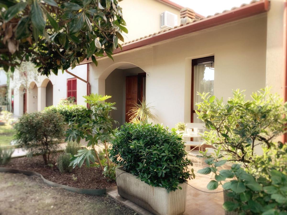Appartamento Casa Emilia Sirmione Eksteriør billede